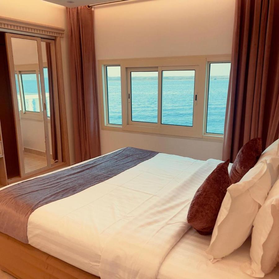 Al Ahmadi Plaza Resort ยันบู ภายนอก รูปภาพ