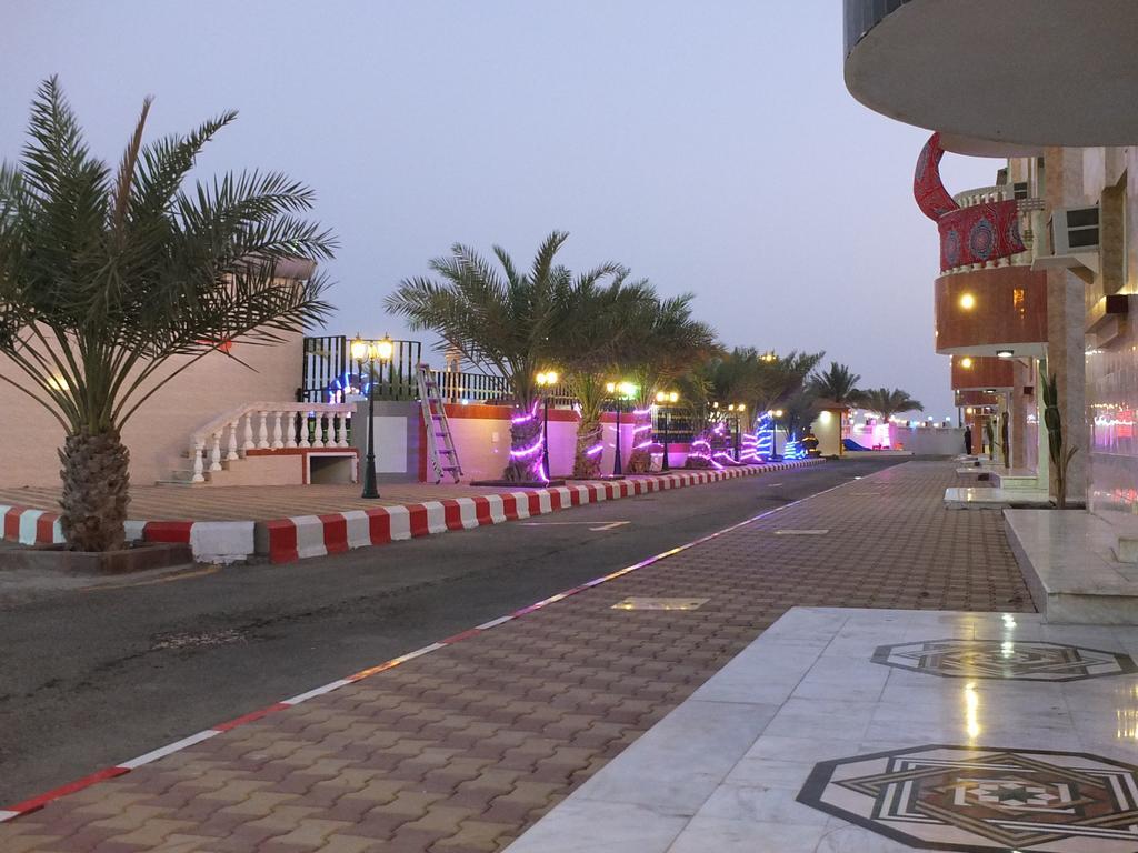 Al Ahmadi Plaza Resort ยันบู ภายนอก รูปภาพ