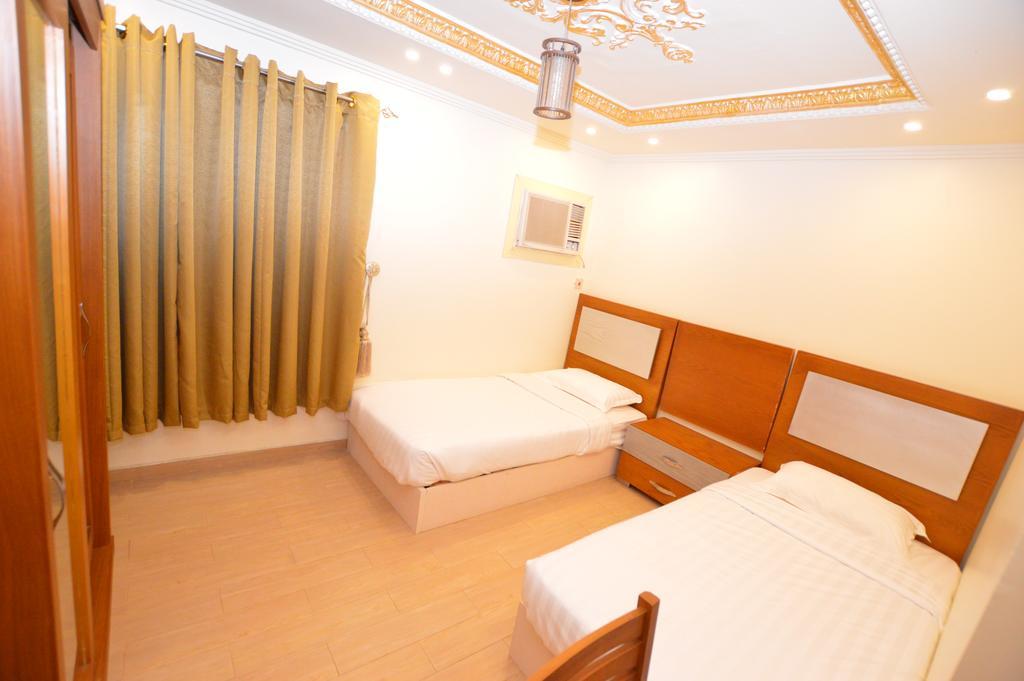 Al Ahmadi Plaza Resort ยันบู ภายนอก รูปภาพ
