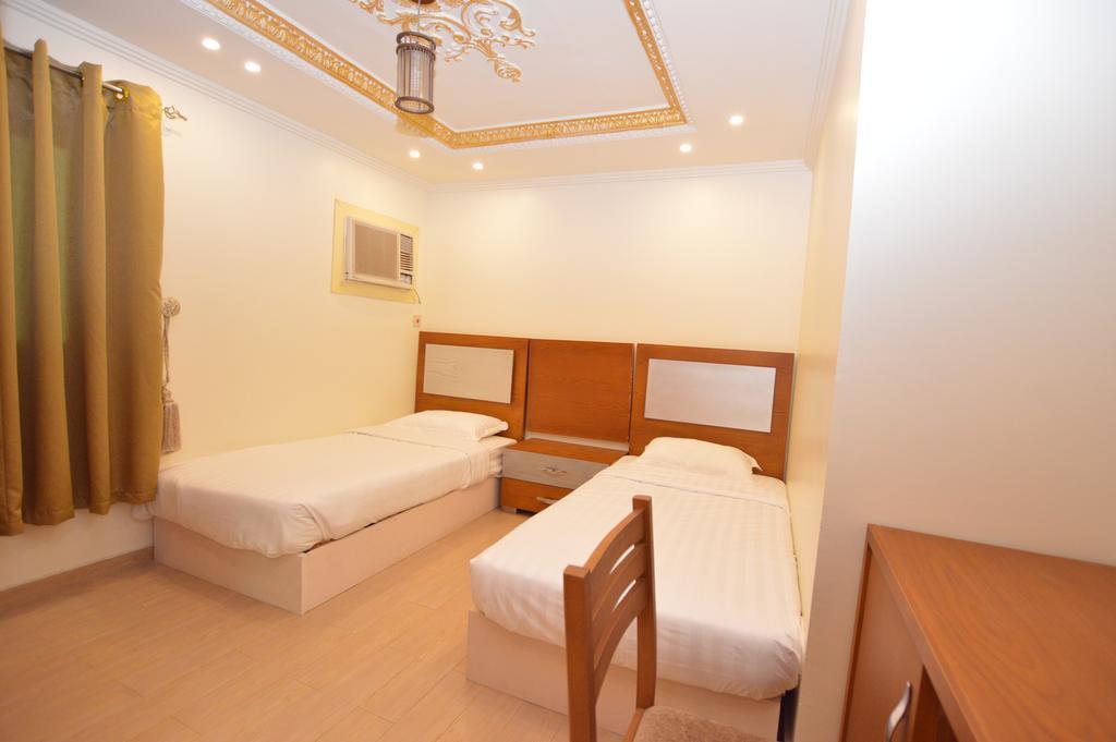 Al Ahmadi Plaza Resort ยันบู ภายนอก รูปภาพ