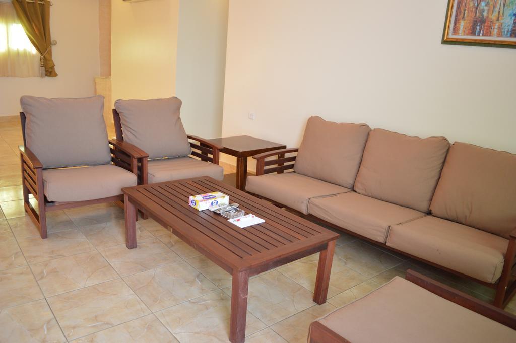 Al Ahmadi Plaza Resort ยันบู ภายนอก รูปภาพ