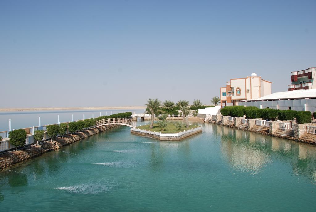 Al Ahmadi Plaza Resort ยันบู ภายนอก รูปภาพ